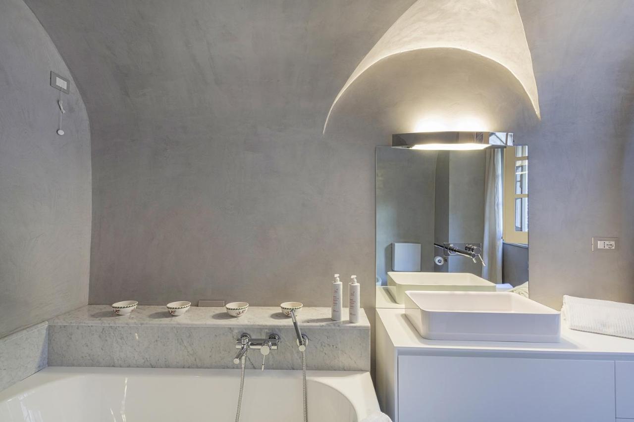 Garibaldi Glamorous Apartment By Wonderful Italy 제노바 외부 사진